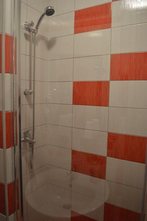 Rooms Aracic سلافونسكي برود المظهر الخارجي الصورة