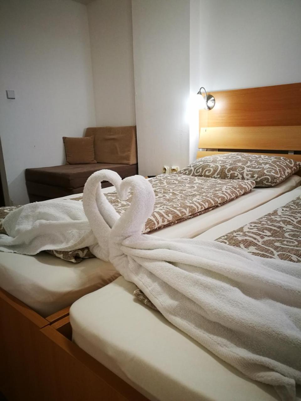 Rooms Aracic سلافونسكي برود المظهر الخارجي الصورة